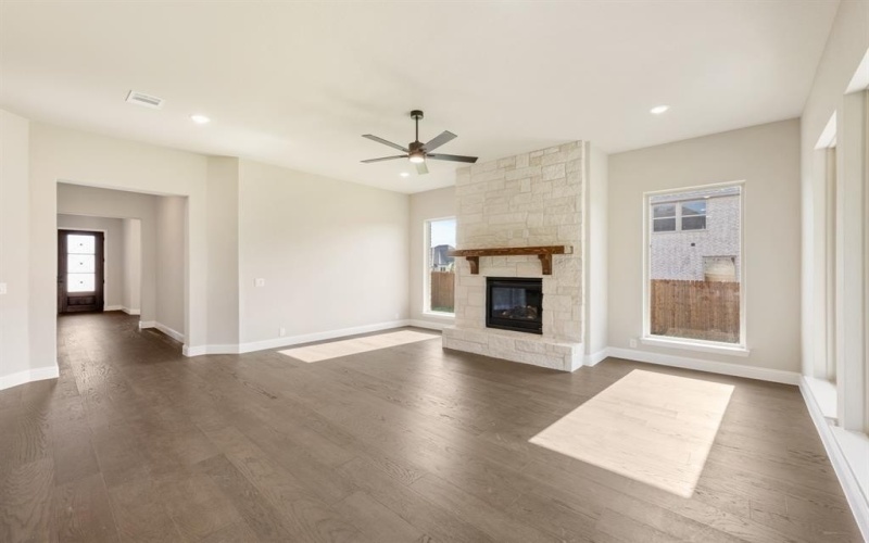 1208 Winona Street, DeSoto, TX 75115, 4 Bedrooms Bedrooms, ,3 BathroomsBathrooms,Residential,For Sale,1208 Winona Street,0,20957650