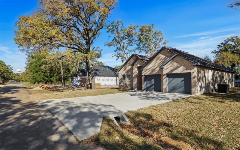 6143 Inca Drive, Enchanted Oaks, TX 75156, 4 Habitaciones Habitaciones , ,2 BañosBaños,Residential,En Venta,6143 Inca Drive,20957697
