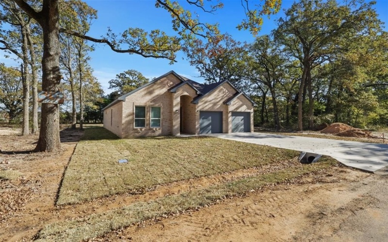 6143 Inca Drive, Enchanted Oaks, TX 75156, 4 Habitaciones Habitaciones , ,2 BañosBaños,Residential,En Venta,6143 Inca Drive,20957697