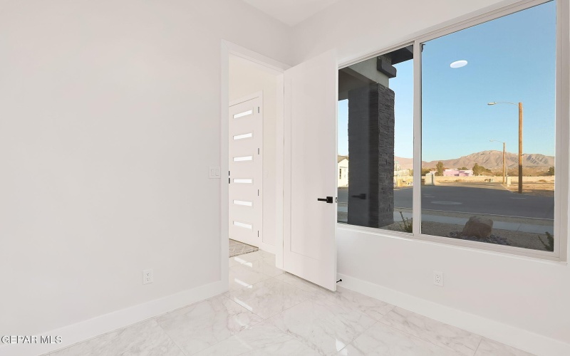 5696 RIO BONITO Circle, El Paso, TX 79932, 5 Habitaciones Habitaciones , ,3 BañosBaños,Residential,En Venta,5696 RIO BONITO Circle,915049