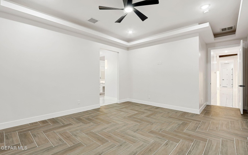5696 RIO BONITO Circle, El Paso, TX 79932, 5 Habitaciones Habitaciones , ,3 BañosBaños,Residential,En Venta,5696 RIO BONITO Circle,915049