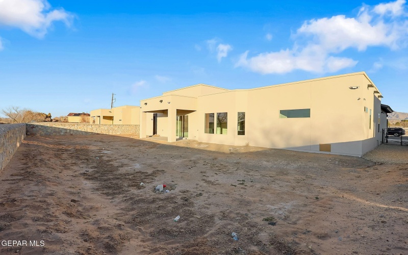 5696 RIO BONITO Circle, El Paso, TX 79932, 5 Habitaciones Habitaciones , ,3 BañosBaños,Residential,En Venta,5696 RIO BONITO Circle,915049