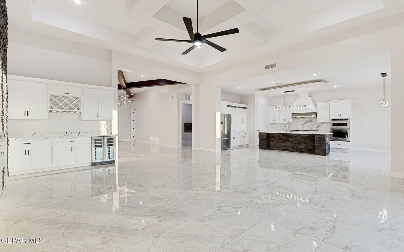 5696 RIO BONITO Circle, El Paso, TX 79932, 5 Habitaciones Habitaciones , ,3 BañosBaños,Residential,En Venta,5696 RIO BONITO Circle,915049