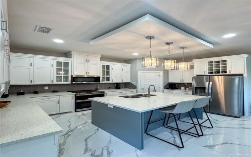 1313 W Dawes Avenue W, Alton, TX 78573, 3 Bedrooms Bedrooms, ,2 BathroomsBathrooms,Residential,For Sale,1313 W Dawes Avenue W,472769
