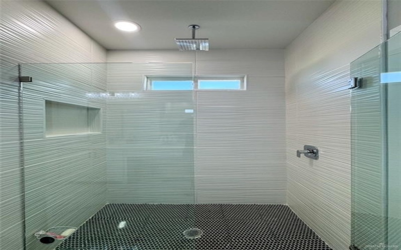 1313 W Dawes Avenue W, Alton, TX 78573, 3 Bedrooms Bedrooms, ,2 BathroomsBathrooms,Residential,For Sale,1313 W Dawes Avenue W,472769