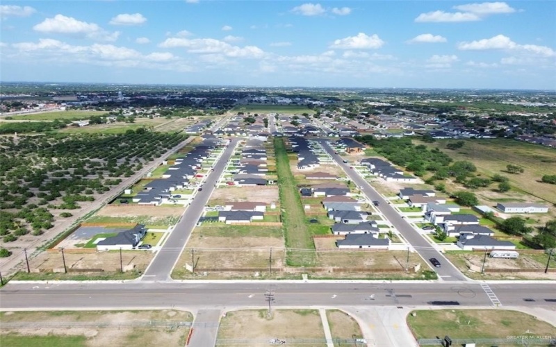 1313 W Dawes Avenue W, Alton, TX 78573, 3 Bedrooms Bedrooms, ,2 BathroomsBathrooms,Residential,For Sale,1313 W Dawes Avenue W,472769