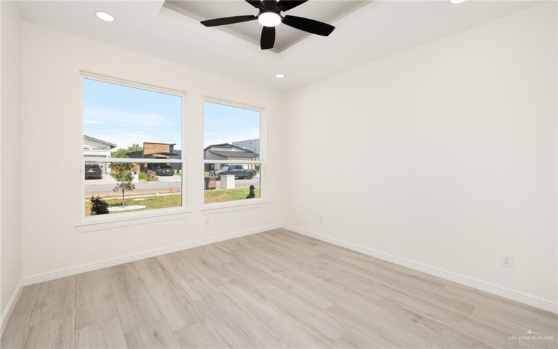 5204 Shalom Drive, Edinburg, TX 78539, 3 Habitaciones Habitaciones , ,2 BañosBaños,Residential,En Venta,5204 Shalom Drive,472826