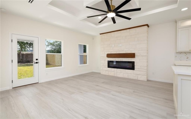 5204 Shalom Drive, Edinburg, TX 78539, 3 Habitaciones Habitaciones , ,2 BañosBaños,Residential,En Venta,5204 Shalom Drive,472826