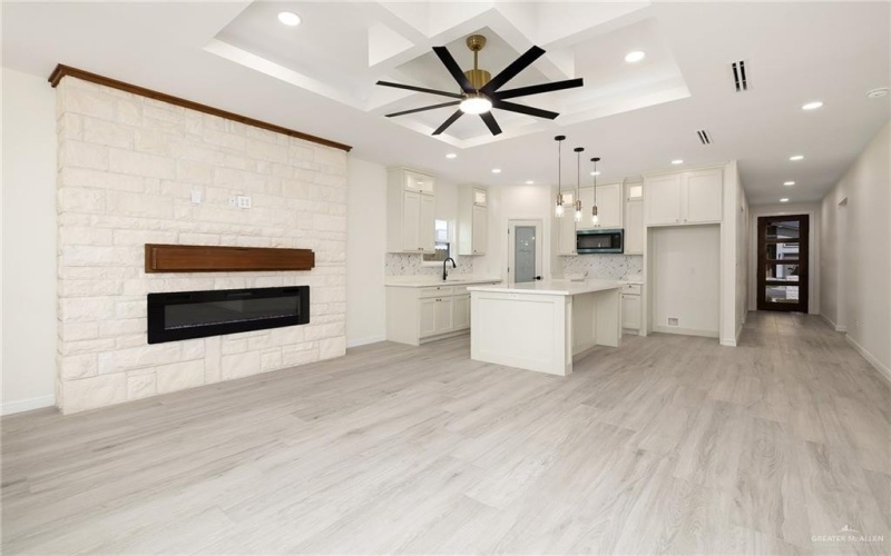 5204 Shalom Drive, Edinburg, TX 78539, 3 Habitaciones Habitaciones , ,2 BañosBaños,Residential,En Venta,5204 Shalom Drive,472826