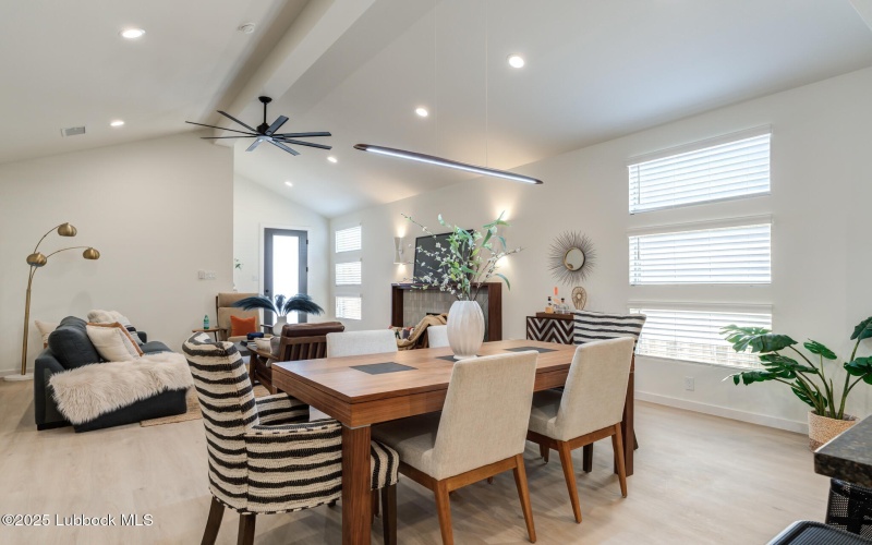 3633 127th Street, Lubbock, TX 79423, 3 Habitaciones Habitaciones , ,2 BañosBaños,Residential,En Venta,3633 127th Street,202555868