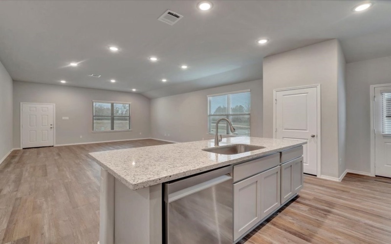170 Byrd Drive, Lufkin, TX 75901, 3 Bedrooms Bedrooms, ,2 BathroomsBathrooms,Residential,For Sale,170 Byrd Drive,22501010