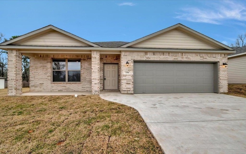 170 Byrd Drive, Lufkin, TX 75901, 3 Bedrooms Bedrooms, ,2 BathroomsBathrooms,Residential,For Sale,170 Byrd Drive,22501010