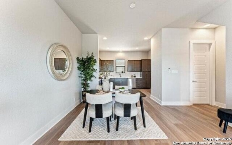 7942 Kennedy Hl #8 #8, San Antonio, TX 78235, 3 Habitaciones Habitaciones , ,3 BañosBaños,Residential,En Venta,7942 Kennedy Hl #8,1872825