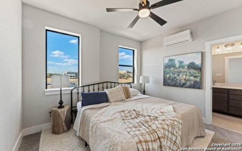 7942 Kennedy Hl #8 #8, San Antonio, TX 78235, 3 Habitaciones Habitaciones , ,3 BañosBaños,Residential,En Venta,7942 Kennedy Hl #8,1872825