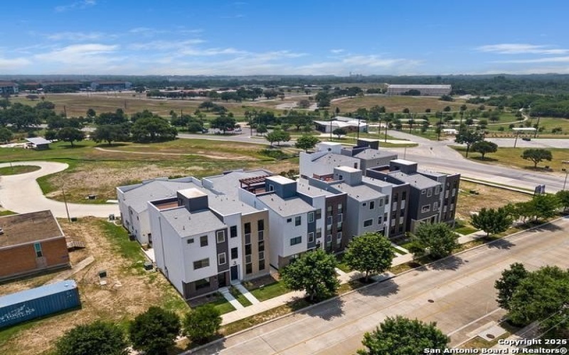7942 Kennedy Hl #8 #8, San Antonio, TX 78235, 3 Habitaciones Habitaciones , ,3 BañosBaños,Residential,En Venta,7942 Kennedy Hl #8,1872825