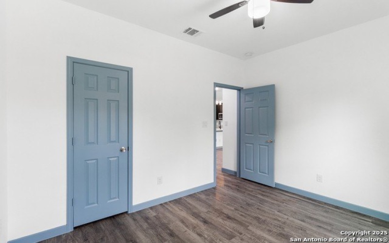 241 Hawthorne, San Antonio, TX 78214, 3 Bedrooms Bedrooms, ,2 BathroomsBathrooms,Residential,For Sale,241 Hawthorne,1872907
