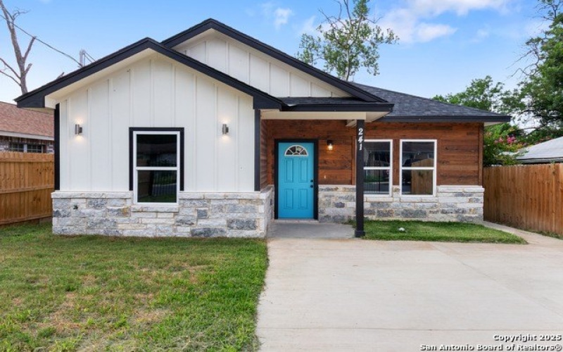 241 Hawthorne, San Antonio, TX 78214, 3 Bedrooms Bedrooms, ,2 BathroomsBathrooms,Residential,For Sale,241 Hawthorne,1872907