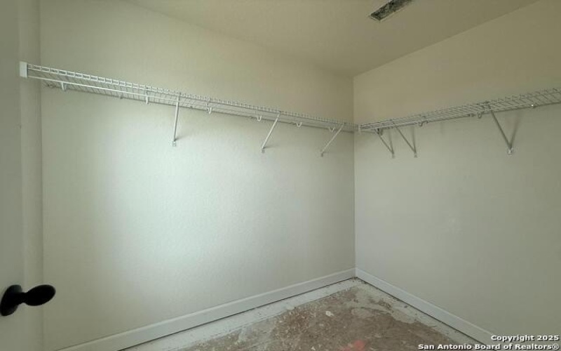 7007 Lower Crossing, San Antonio, TX 78252, 4 Bedrooms Bedrooms, ,2 BathroomsBathrooms,Residential,For Sale,7007 Lower Crossing,1872929