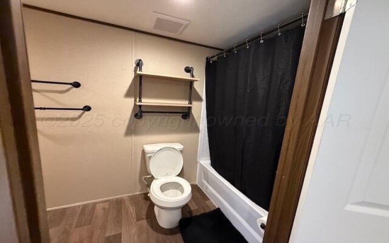1124-1144 S Osborn Street, Pampa, TX 79065, 2 Bedrooms Bedrooms, ,2 BathroomsBathrooms,Residential,For Sale,1124-1144 S Osborn Street,25-2865