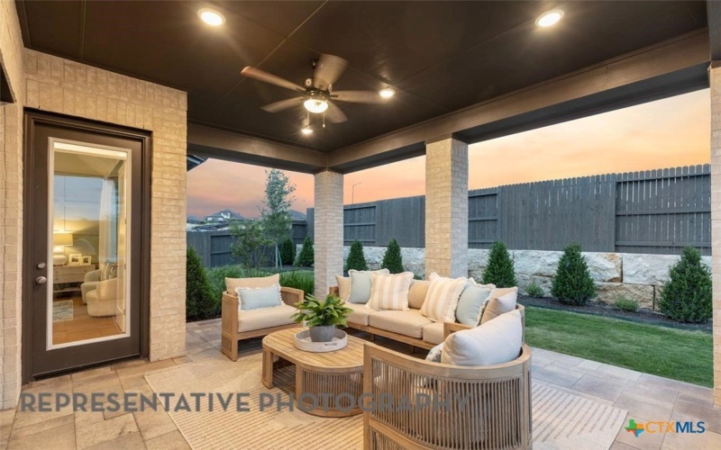 221 Dycus Bend, Liberty Hill, TX 78642, 4 Bedrooms Bedrooms, ,5 BathroomsBathrooms,Residential,For Sale,221 Dycus Bend,582369