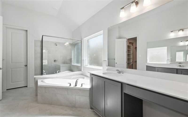 1434 Odette Drive, Arlington, TX 76013, 4 Habitaciones Habitaciones , ,3 BañosBaños,Residential,En Venta,1434 Odette Drive,0,20790576