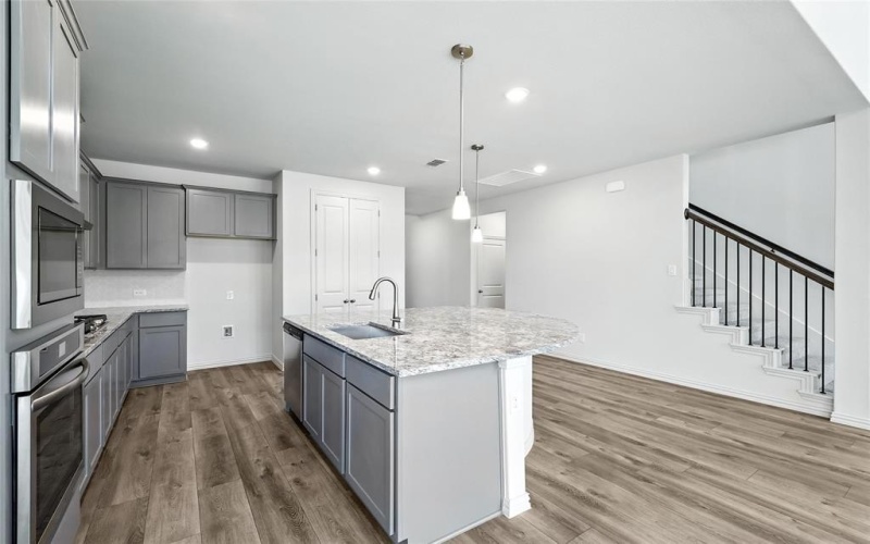 1434 Odette Drive, Arlington, TX 76013, 4 Habitaciones Habitaciones , ,3 BañosBaños,Residential,En Venta,1434 Odette Drive,0,20790576