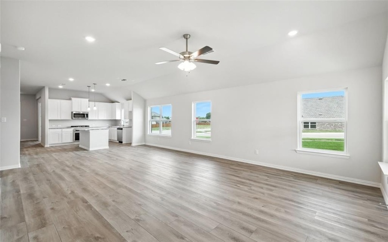 2401 Ridgecrest Lane, Sherman, TX 75092, 4 Bedrooms Bedrooms, ,2 BathroomsBathrooms,Residential,For Sale,2401 Ridgecrest Lane,20877107