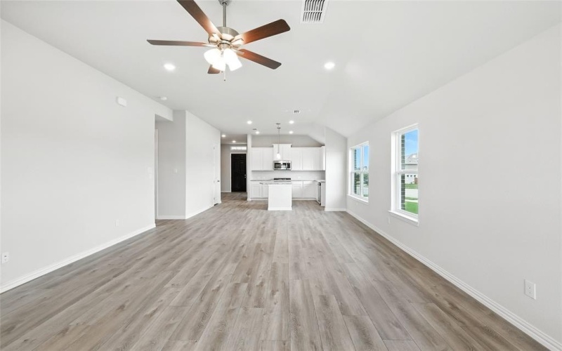 2401 Ridgecrest Lane, Sherman, TX 75092, 4 Bedrooms Bedrooms, ,2 BathroomsBathrooms,Residential,For Sale,2401 Ridgecrest Lane,20877107