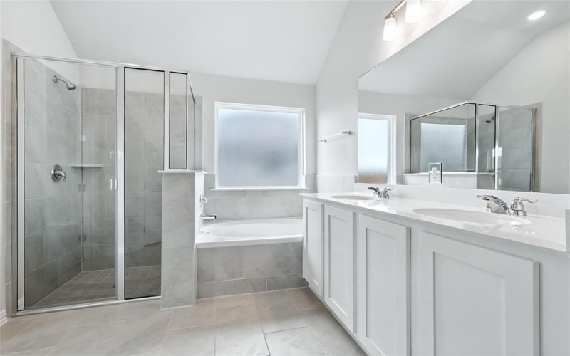 2401 Ridgecrest Lane, Sherman, TX 75092, 4 Bedrooms Bedrooms, ,2 BathroomsBathrooms,Residential,For Sale,2401 Ridgecrest Lane,20877107