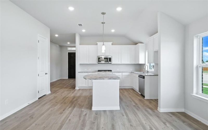 2401 Ridgecrest Lane, Sherman, TX 75092, 4 Bedrooms Bedrooms, ,2 BathroomsBathrooms,Residential,For Sale,2401 Ridgecrest Lane,20877107