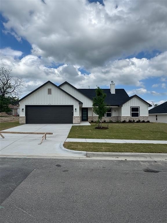608 N MILL Street, Weatherford, TX 76086, 3 Habitaciones Habitaciones , ,2 BañosBaños,Residential,En Venta,608 N MILL Street,20894163