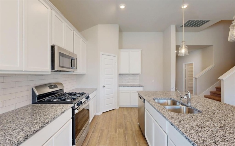 14053 Kempt Drive, Pilot Point, TX 76258, 4 Habitaciones Habitaciones , ,3 BañosBaños,Residential,En Venta,14053 Kempt Drive,0,20951669