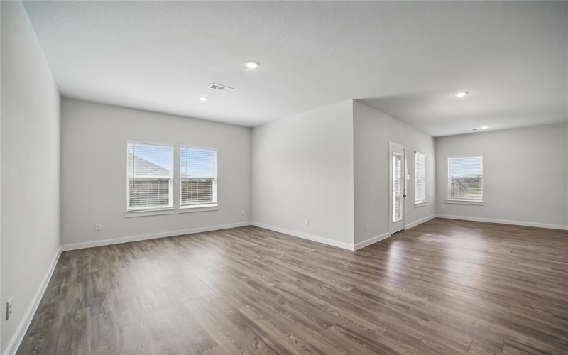 809 Vineyard Way, Forney, TX 75126, 4 Bedrooms Bedrooms, ,3 BathroomsBathrooms,Residential,For Sale,809 Vineyard Way,20952881