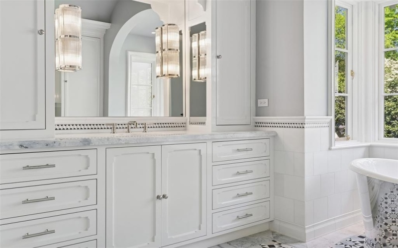 4400 Belfort Place, Highland Park, TX 75205, 5 Bedrooms Bedrooms, ,6 BathroomsBathrooms,Residential,For Sale,4400 Belfort Place,20954999