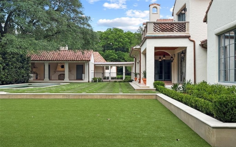 4400 Belfort Place, Highland Park, TX 75205, 5 Bedrooms Bedrooms, ,6 BathroomsBathrooms,Residential,For Sale,4400 Belfort Place,20954999