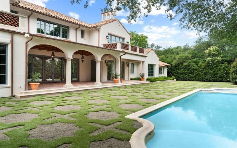 4400 Belfort Place, Highland Park, TX 75205, 5 Bedrooms Bedrooms, ,6 BathroomsBathrooms,Residential,For Sale,4400 Belfort Place,20954999