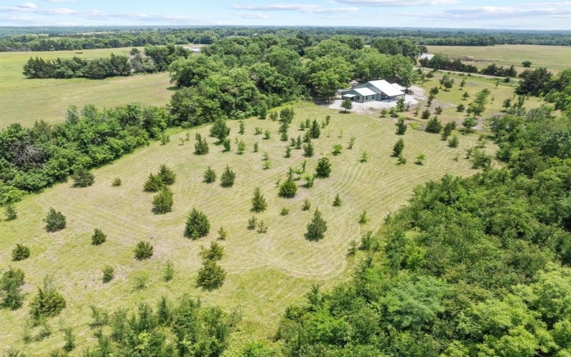 516 County Road 27450, Honey Grove, TX 75446, 4 Habitaciones Habitaciones , ,3 BañosBaños,Residential,En Venta,516 County Road 27450,20955241