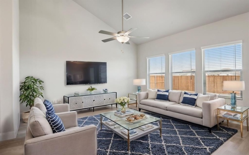 413 Stagg Street, McKinney, TX 75069, 4 Bedrooms Bedrooms, ,2 BathroomsBathrooms,Residential,For Sale,413 Stagg Street,20955488