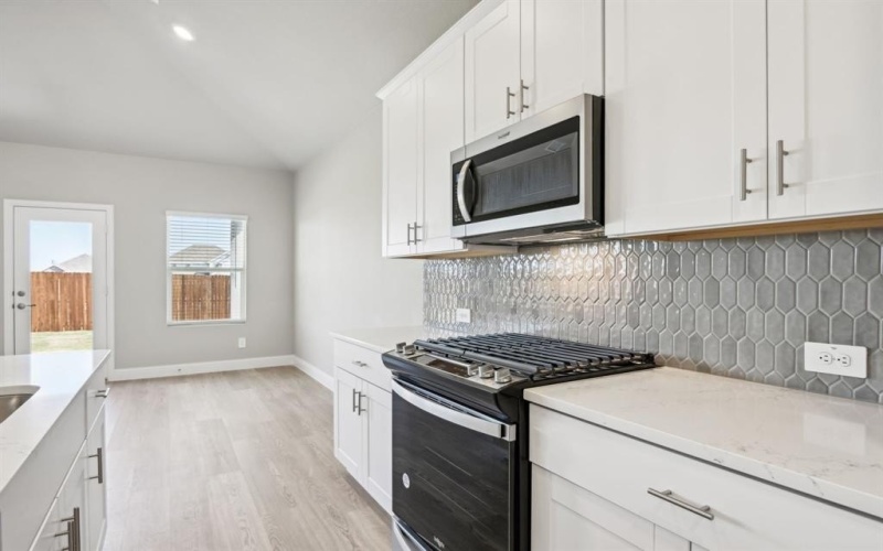 413 Stagg Street, McKinney, TX 75069, 4 Bedrooms Bedrooms, ,2 BathroomsBathrooms,Residential,For Sale,413 Stagg Street,20955488