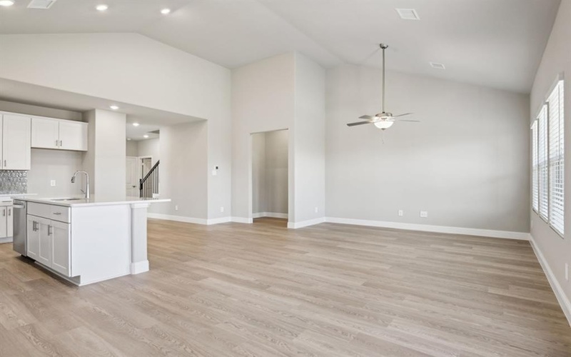 413 Stagg Street, McKinney, TX 75069, 4 Bedrooms Bedrooms, ,2 BathroomsBathrooms,Residential,For Sale,413 Stagg Street,20955488