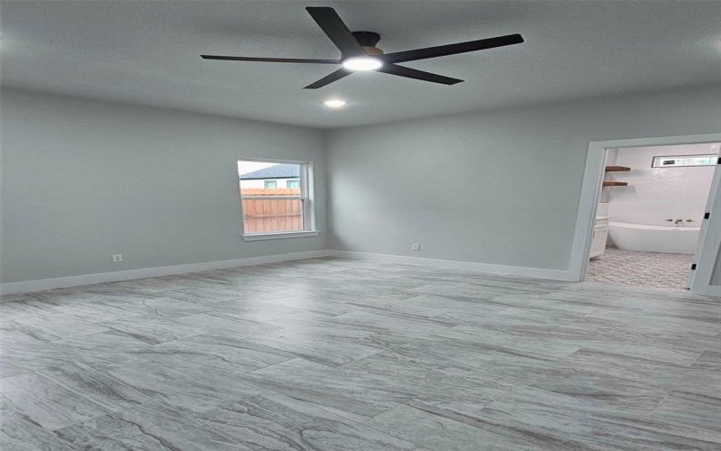 816 Jameson Street, Weatherford, TX 76086, 3 Habitaciones Habitaciones , ,2 BañosBaños,Residential,En Venta,816 Jameson Street,20955524