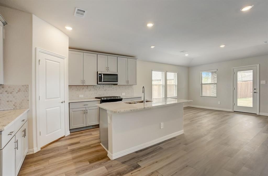 1357 Los Olmos Lane, Crandall, TX 75114, 4 Bedrooms Bedrooms, ,3 BathroomsBathrooms,Residential,For Sale,1357 Los Olmos Lane,20955654