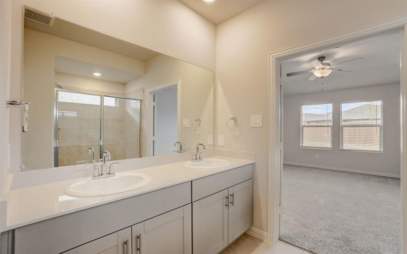 1357 Los Olmos Lane, Crandall, TX 75114, 4 Bedrooms Bedrooms, ,3 BathroomsBathrooms,Residential,For Sale,1357 Los Olmos Lane,20955654