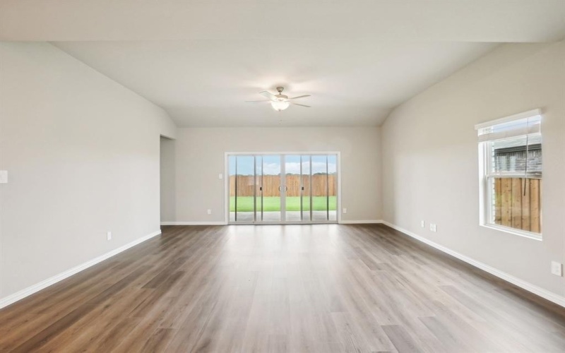 1353 Los Olmos Lane, Crandall, TX 75114, 4 Bedrooms Bedrooms, ,3 BathroomsBathrooms,Residential,For Sale,1353 Los Olmos Lane,20955686