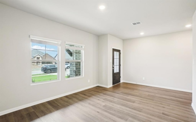 1353 Los Olmos Lane, Crandall, TX 75114, 4 Bedrooms Bedrooms, ,3 BathroomsBathrooms,Residential,For Sale,1353 Los Olmos Lane,20955686