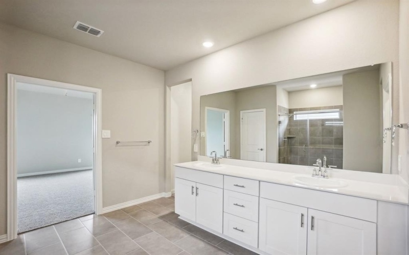 1353 Los Olmos Lane, Crandall, TX 75114, 4 Bedrooms Bedrooms, ,3 BathroomsBathrooms,Residential,For Sale,1353 Los Olmos Lane,20955686