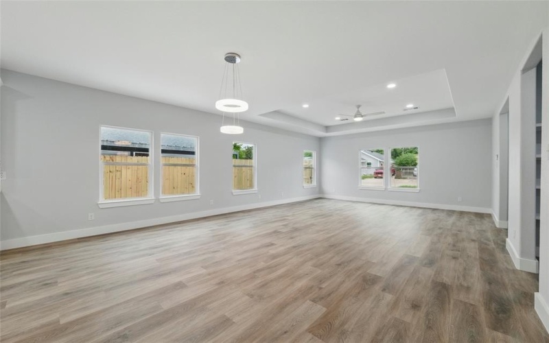 1209 E Annie Street, Fort Worth, TX 76104, 4 Bedrooms Bedrooms, ,2 BathroomsBathrooms,Residential,For Sale,1209 E Annie Street,20956805
