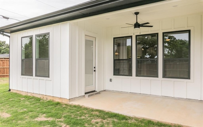213 S Hitt Street, Boyd, TX 76023, 4 Bedrooms Bedrooms, ,2 BathroomsBathrooms,Residential,For Sale,213 S Hitt Street,20957209