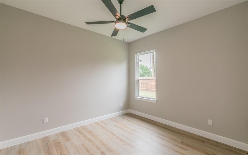 213 S Hitt Street, Boyd, TX 76023, 4 Bedrooms Bedrooms, ,2 BathroomsBathrooms,Residential,For Sale,213 S Hitt Street,20957209