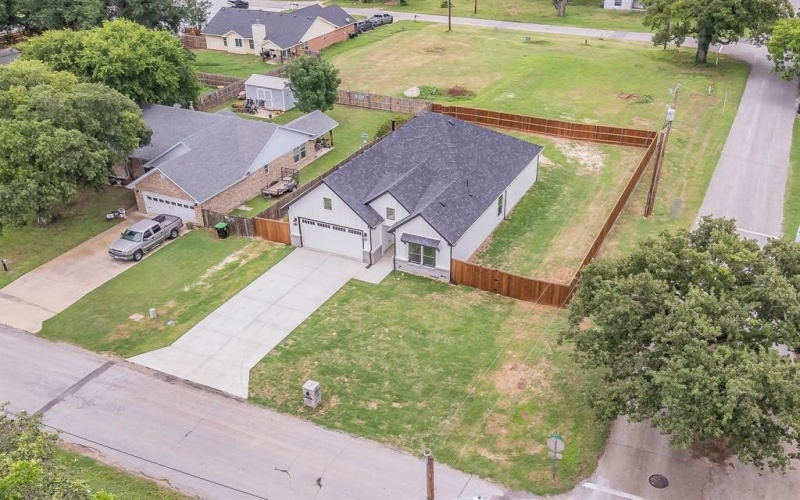213 S Hitt Street, Boyd, TX 76023, 4 Bedrooms Bedrooms, ,2 BathroomsBathrooms,Residential,For Sale,213 S Hitt Street,20957209